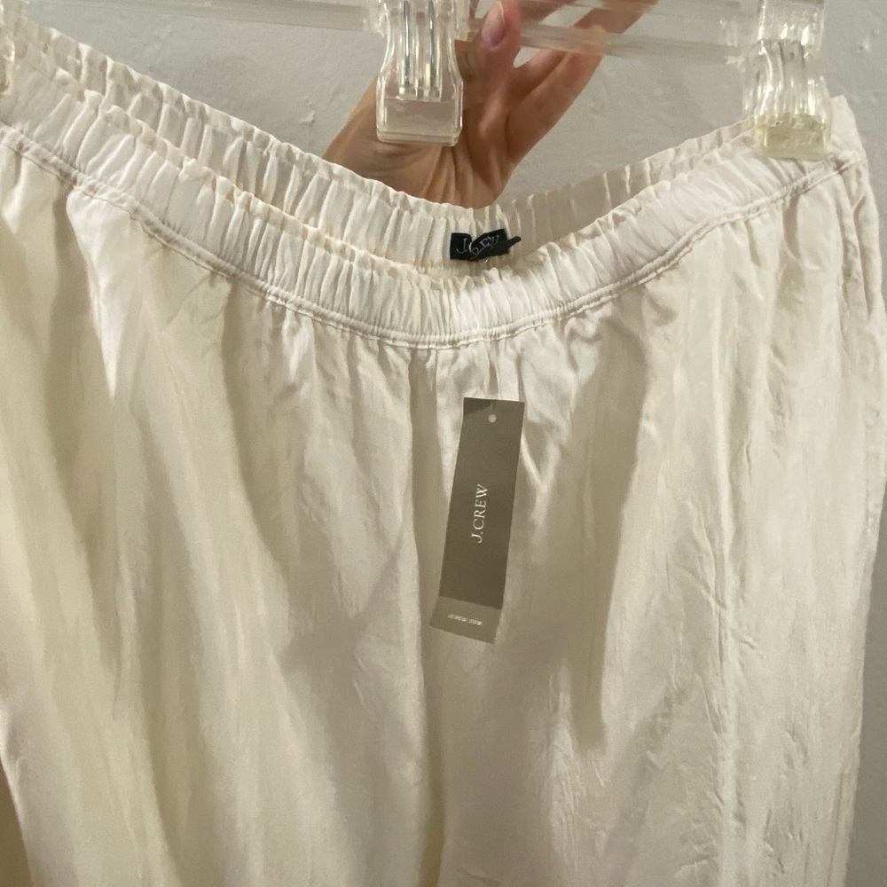 NWT J Crew Flowy, Lightweight White Cream Stratus Pant in Satin - Picture 8 of 8
